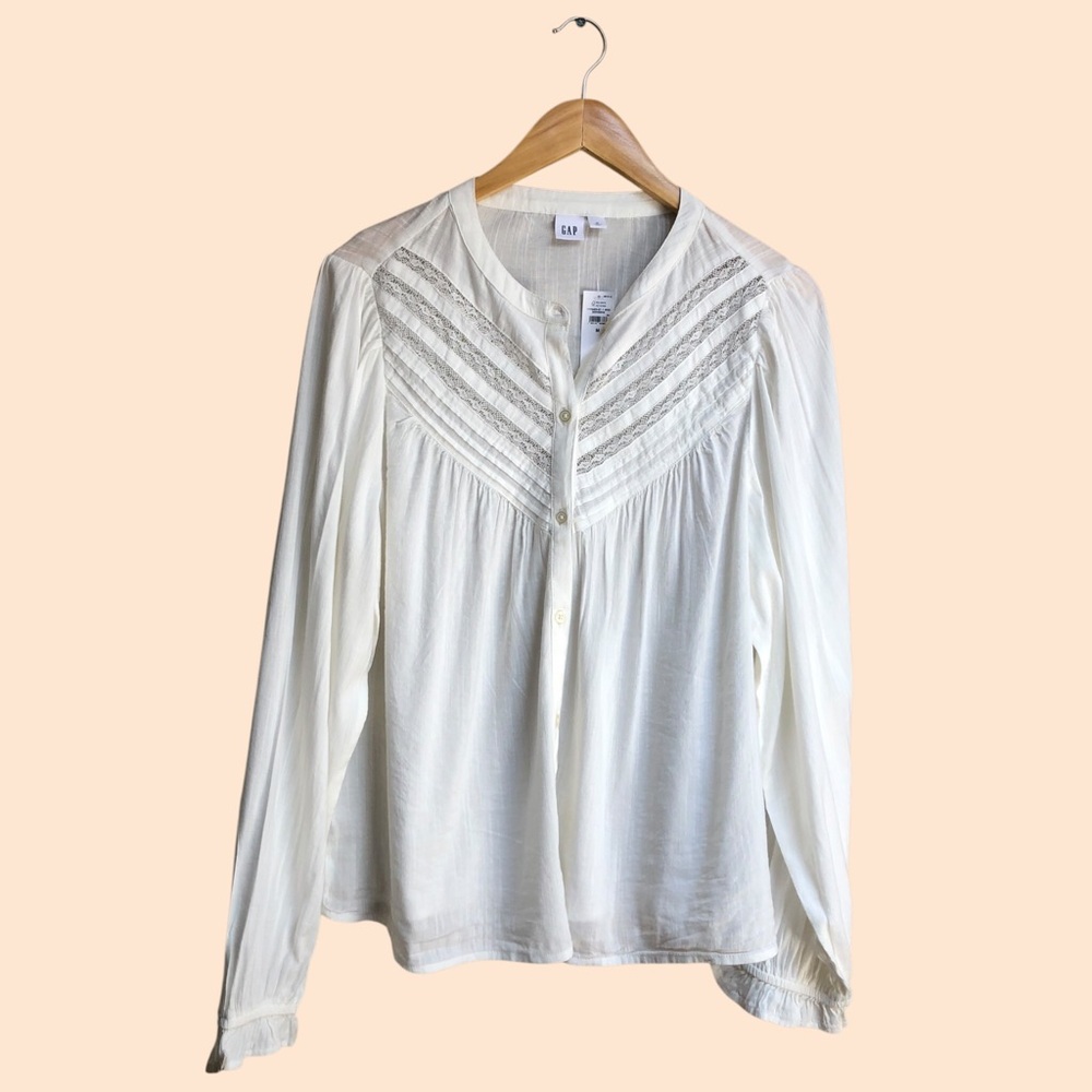 GAP Relaxed Lace Top NEW White Peasant Top Blouse Button Front Feminine Women M